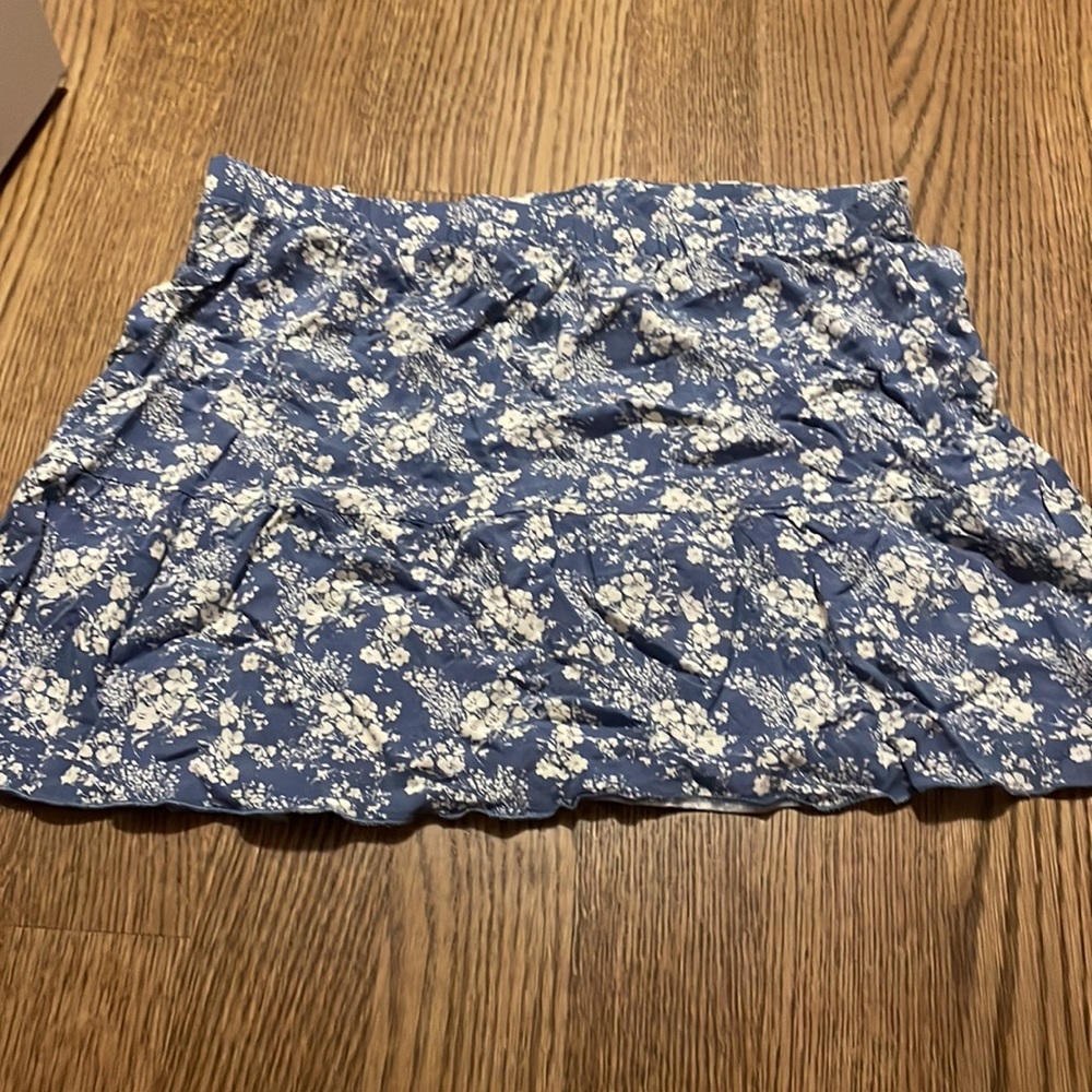 me.n.u Girls XL Ruffle Mini Skirt - Picture 2 of 2